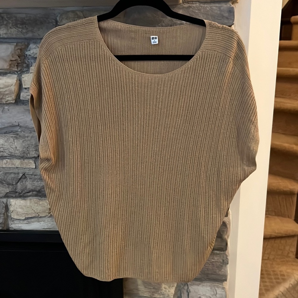 Light army green top